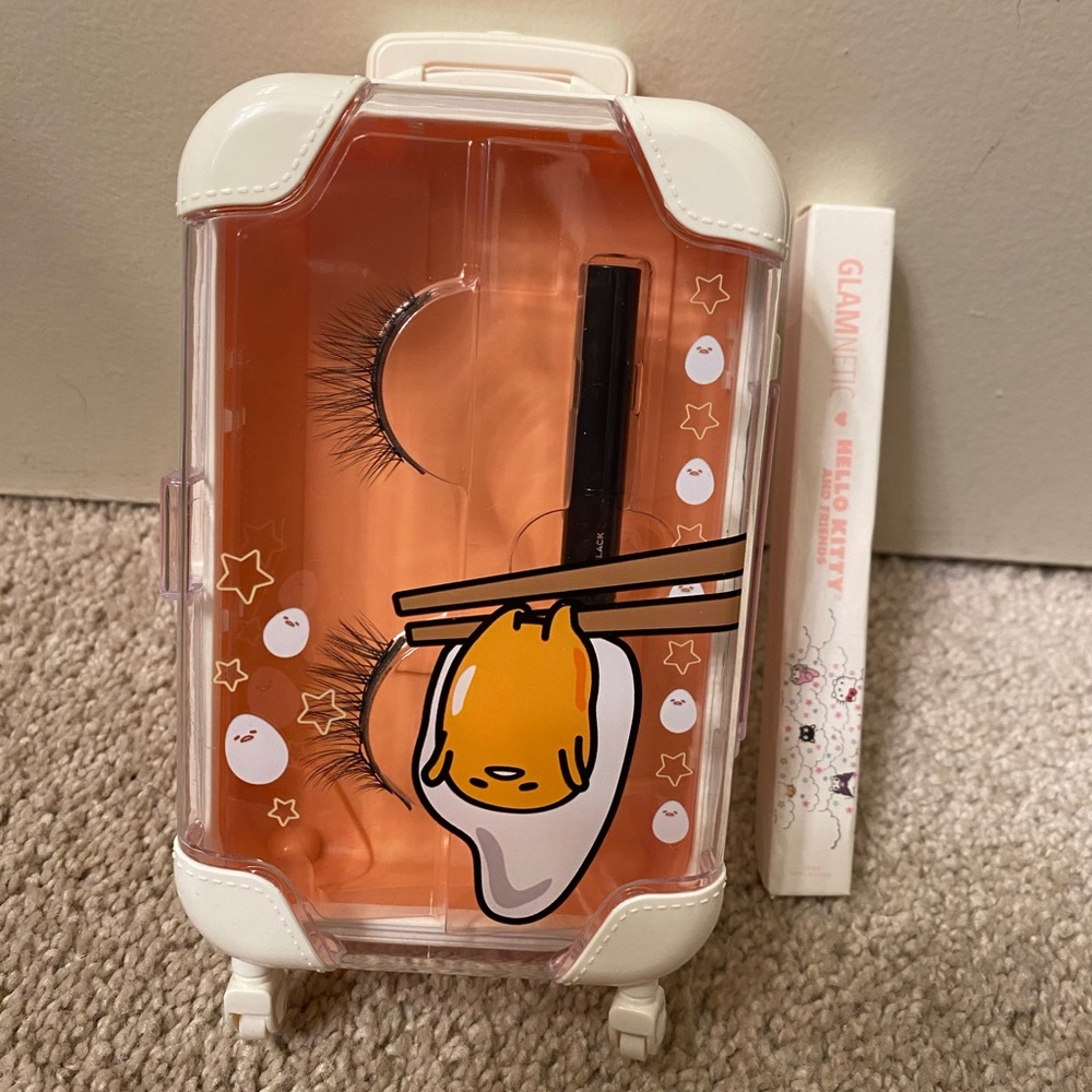 Glamnetic Hello Kitty and Friends Gudetama lashes and applicator/comb NIB
